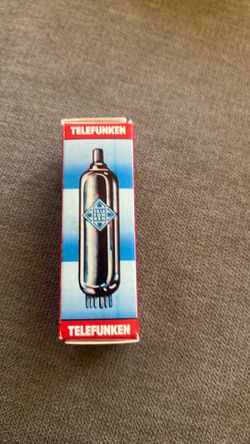 Vintage Telefunken ECC83 12AX7 Smooth Plate Diamond Bottom Made in Germany