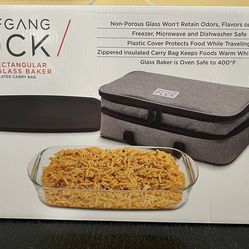 Wolfgang Puck 3.6 Qt. Rectangular Covered Glass Baker with Insulated Carry Bag. NEW IN BOX.
