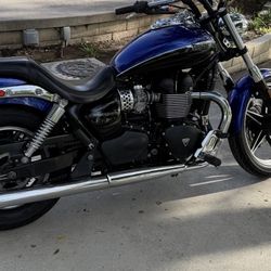  Triumph Speed Master