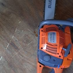 CHAIN SAW 
