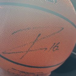 Autograph Basketball 