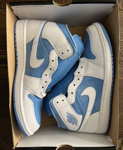 Air Jordan 1 Mid SE