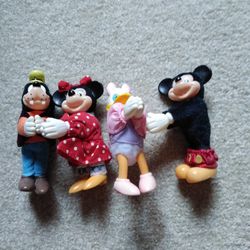 Disney Clasp Toys(4)