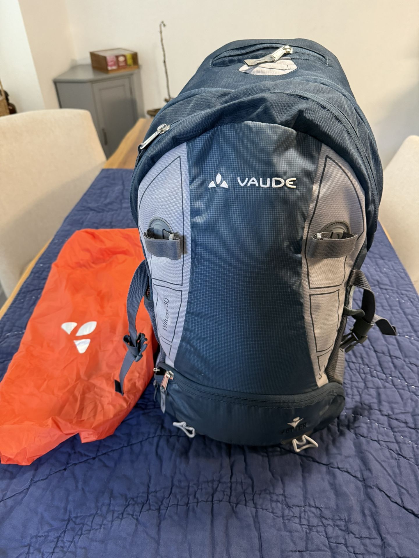 Cycling / Hiking Backpack