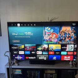 2021  LG 75 Inch Tv.  LCD 