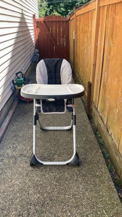 Graco High Chair.