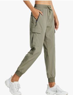 New Libin Woman's Hiking cargo pants / Medium sizes 6-8