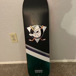 Anaheim Ducks Skateboard 