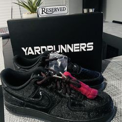 Nike Air Force One Yard Runners
