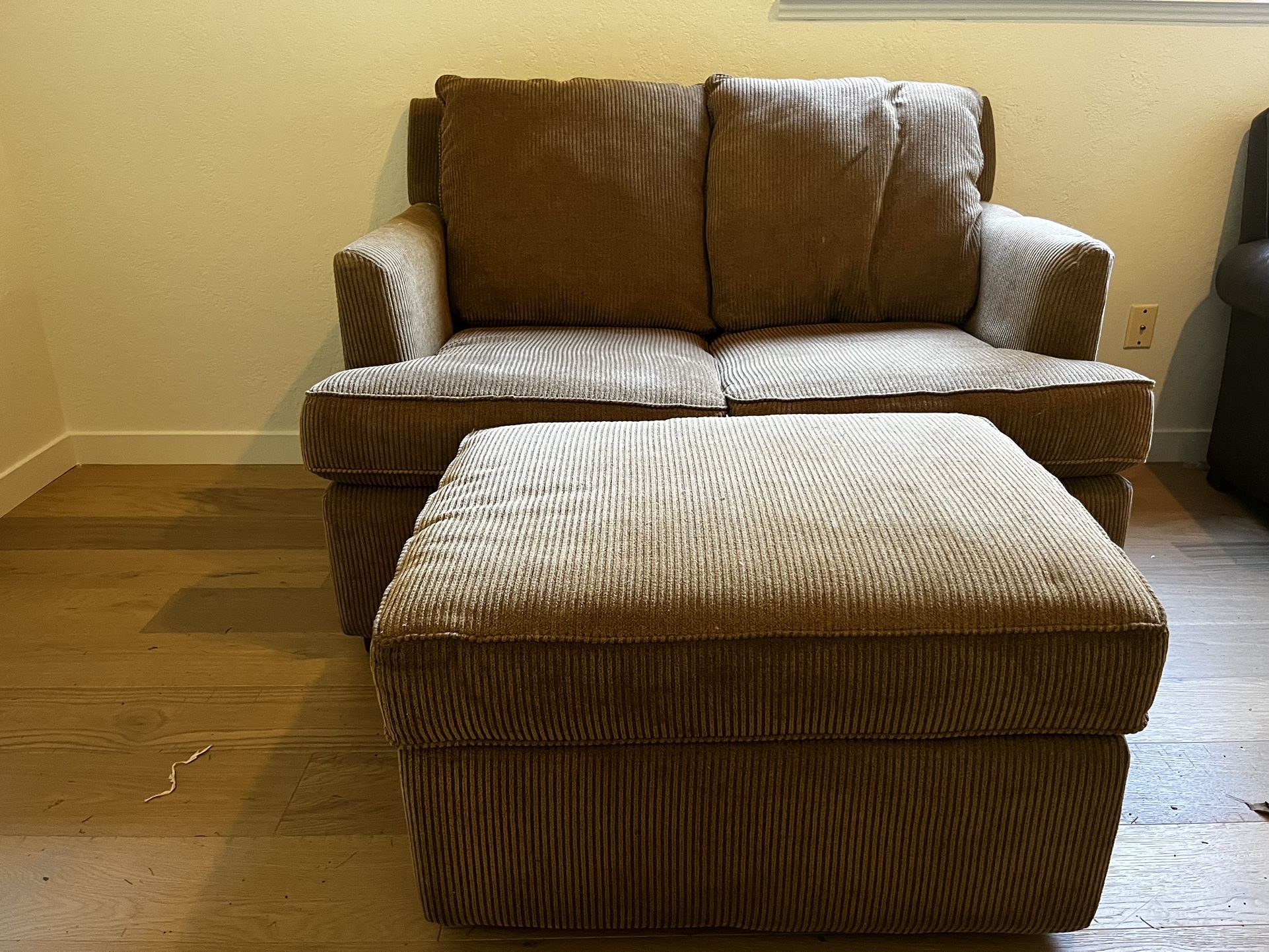 Beige Love Seat With Ottoman