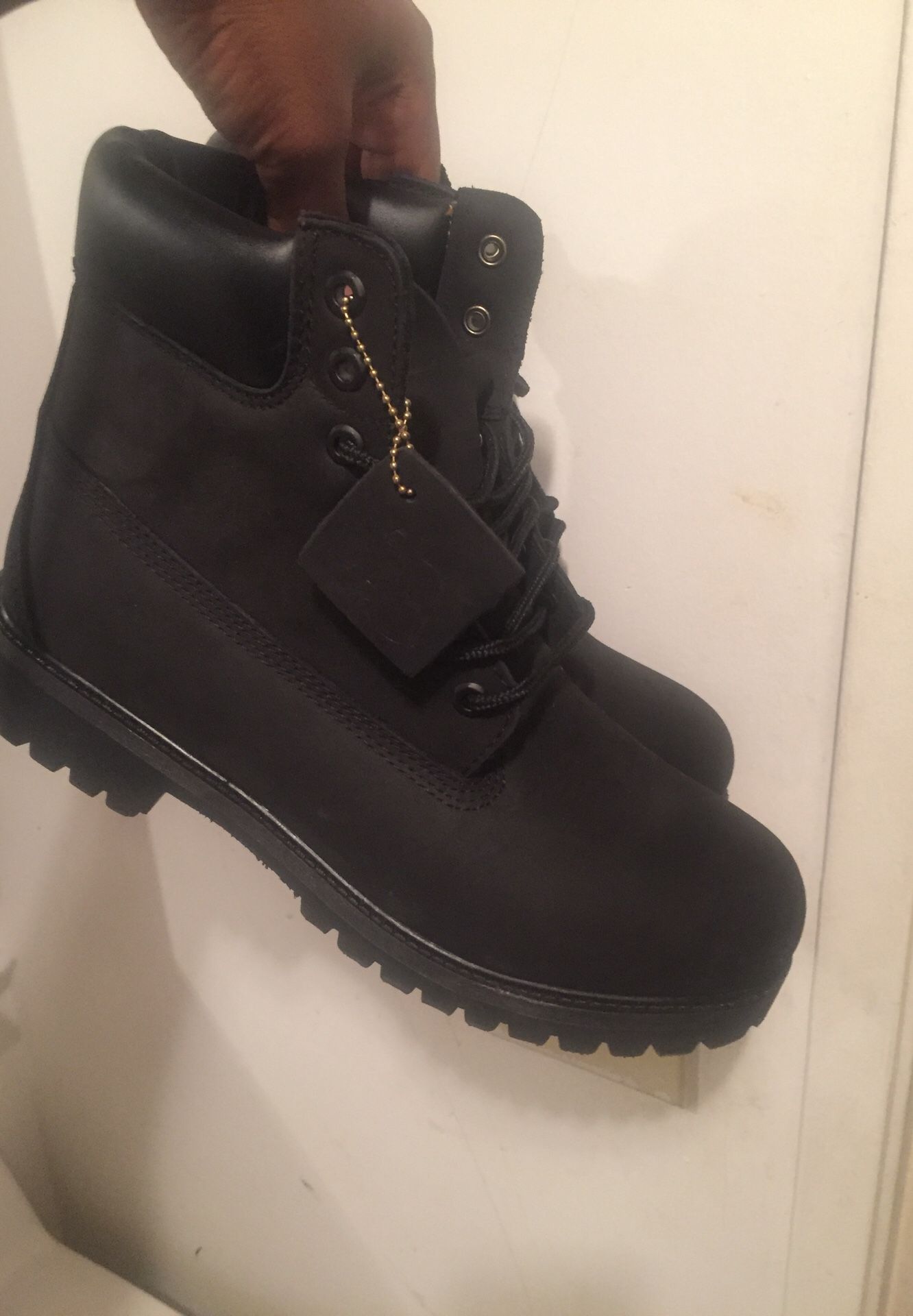 SIZE 11 Brand New Timberland Boots never wore them for sale BRAND NEW