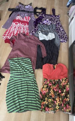 Junior’s (teenager) Dresses