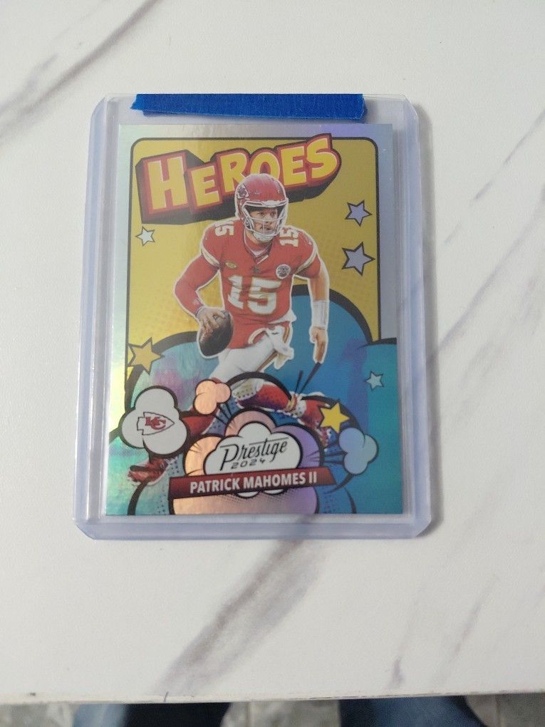 Patrick Mahomes Heroes Card.