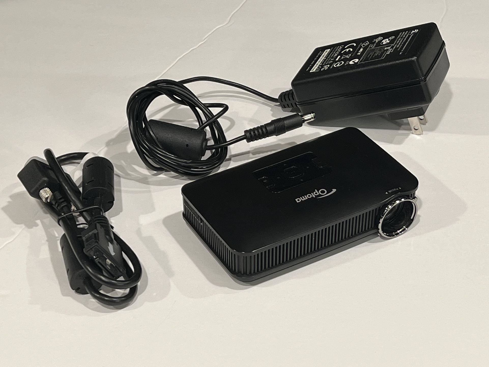 Optoma Pico Pocket projector PK301 DLP