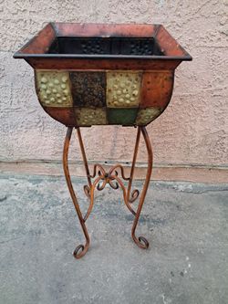 Vintage Planter Holder