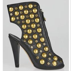 ✨️RARE✨️$700 (US Size 5.5 Or 6) Or Size 35+ 👠👢BRAND NEW 🎀 Gucci 🎀 (US Size 5.5 Or 6-will fit 8/9) Black Leather Babouska Size 35+ -$700.🎀