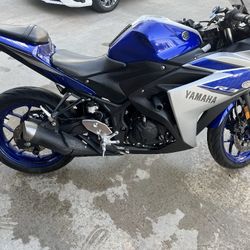 2015 Yamaha R3