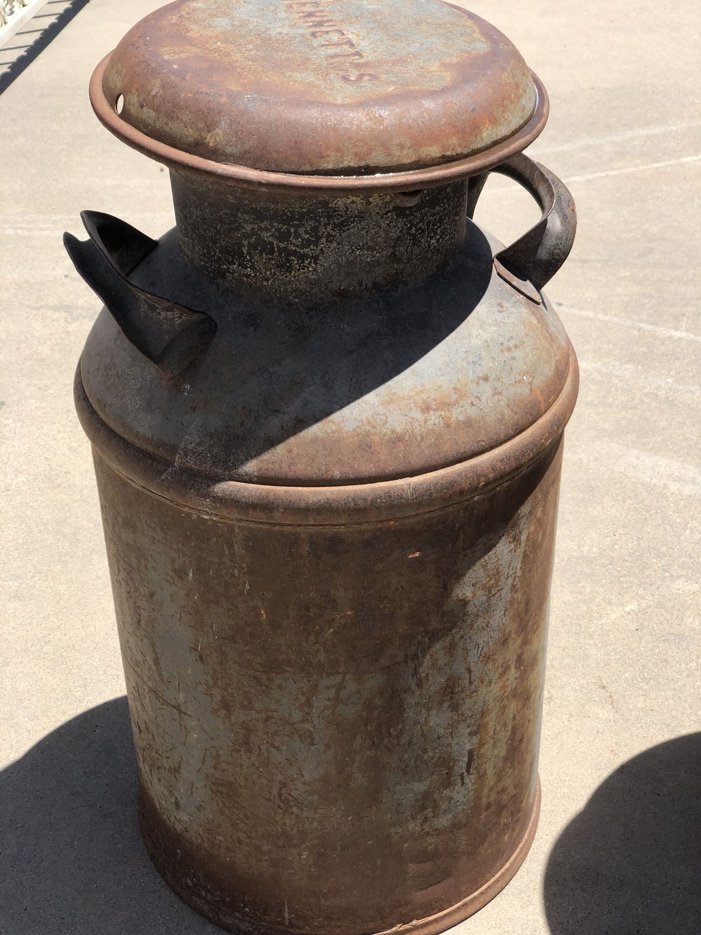 Vintage Bennett’s Creamery Company Milk Can - 1930’s - 1950’s