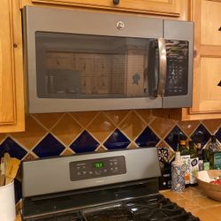 Microwave GE 36 Over The Range Sensor Oven for Sale in Yucca Valley CA OfferUp