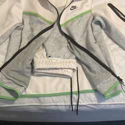 Nike Tec Suit 