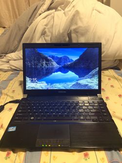 TOSHIBA PROTEGE R835-P56X Windows 10 good condition!!!
