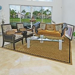 BEAUTIFUL COUCH Bentley Churchill