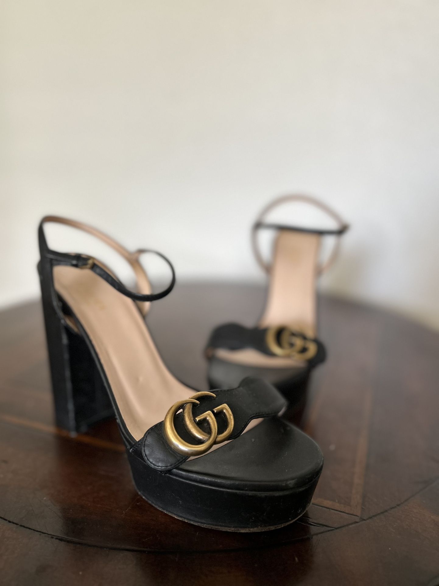 Gucci Heels Size 38 (Similar To Size 8)