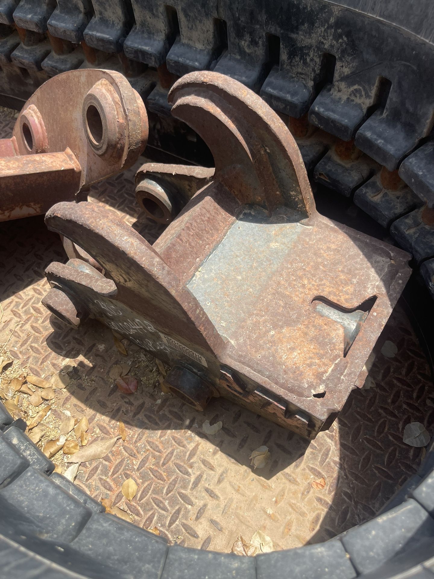 Excavator Buckets And Couplers Wayne Roy