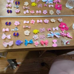Lot of 30 Girls Hair Accessories Alligator Clips Elastics Ties Bows Flowers Pastel