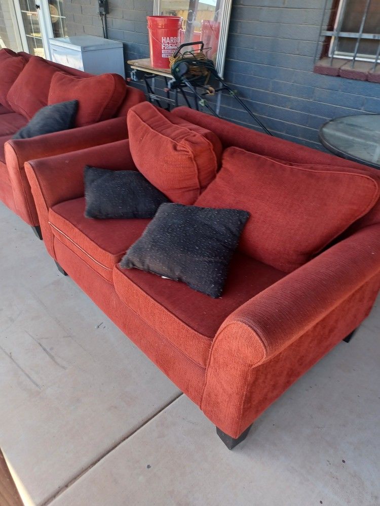 Free Couches for Sale in Eleven Mile, AZ OfferUp