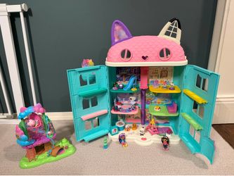 Gabby's Dollhouse (60cm/~2f Tall) + Bonus Figures Set