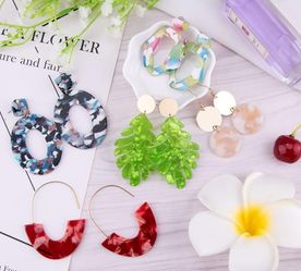 Acrylic Earring Bundle - 5/$15