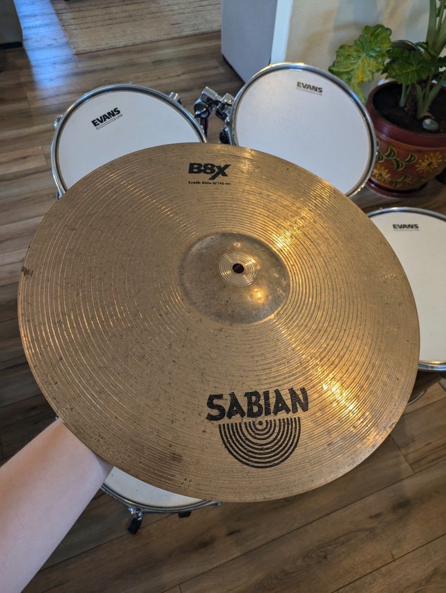 Sabian B8X Crash Ride 18"