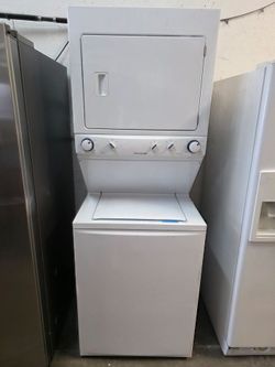 27" Washer and dryer