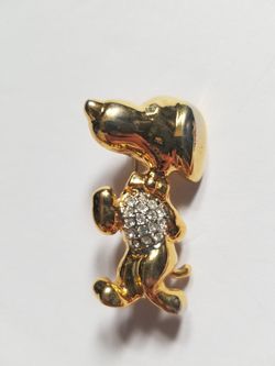 Gold Snoopy Pin/Brooch