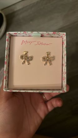 Betsey Johnson Bow Earrings