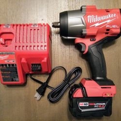 Milwaukee M18 Fuel 1/2" High Torque Impact Wrench With Friction Ring Kit