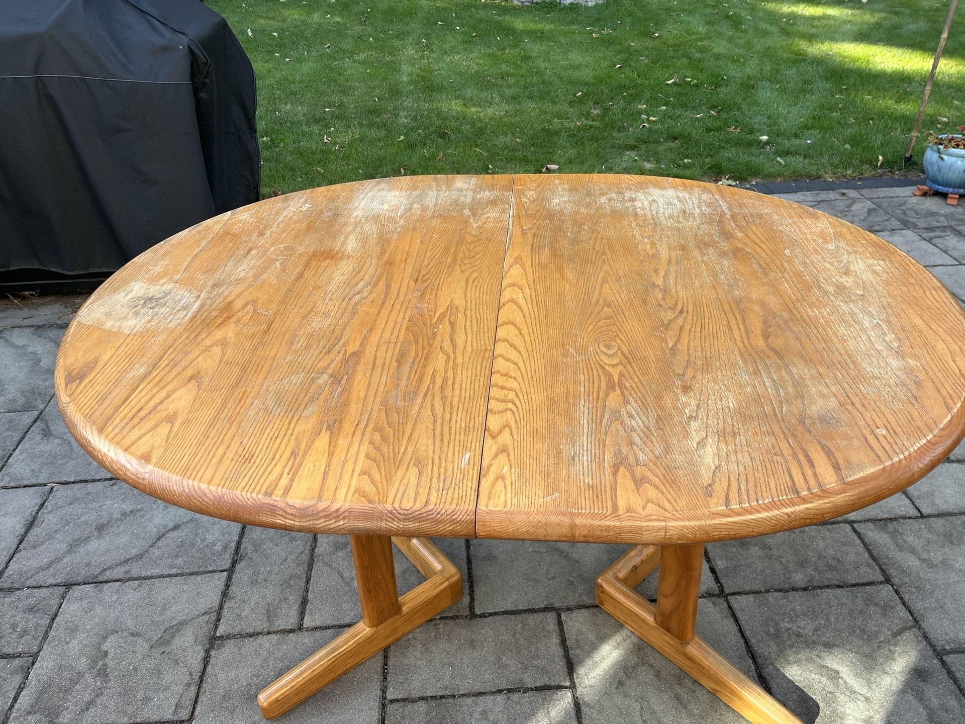 Dining Room Table- Oval
