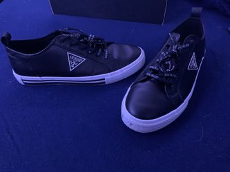 Guess Dressing Shoes