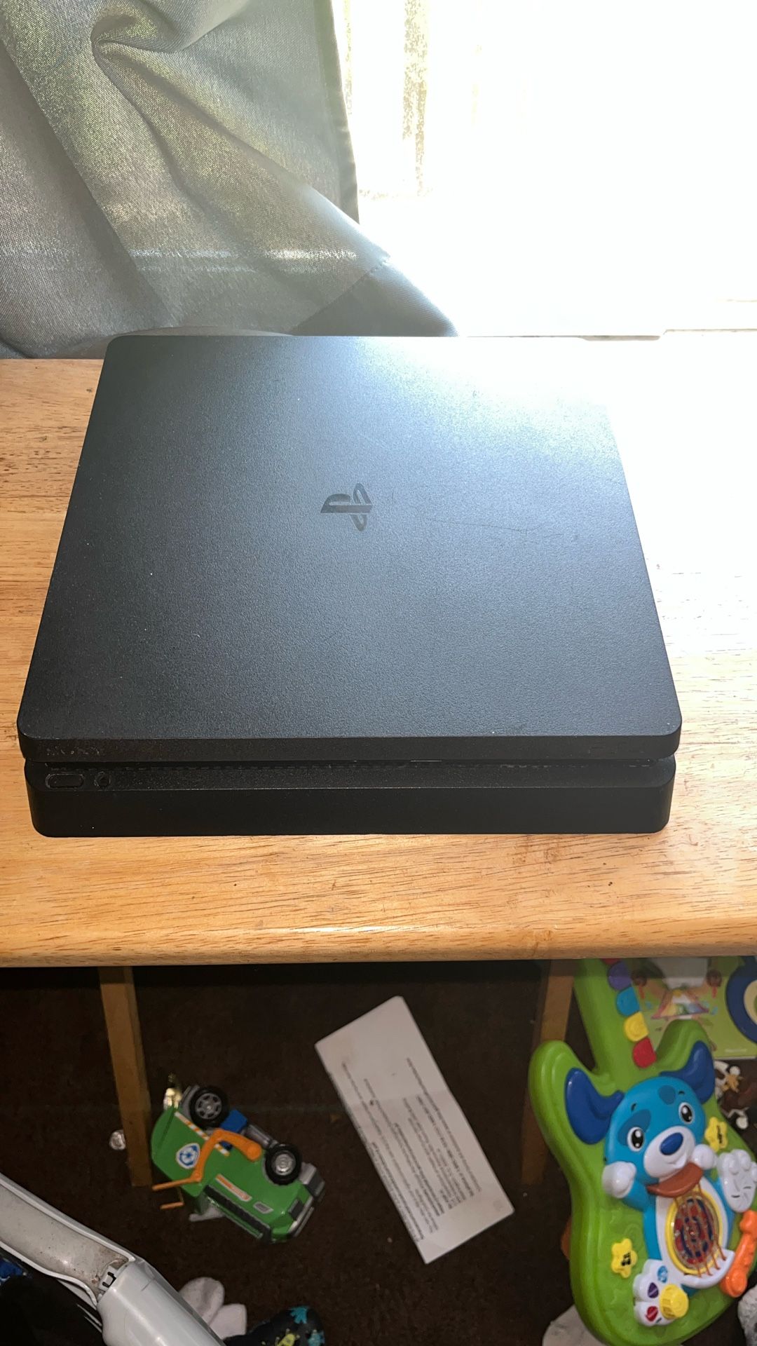 PlayStation 4 1TB