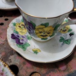 Fine Bone China Tea Cup And Saucer