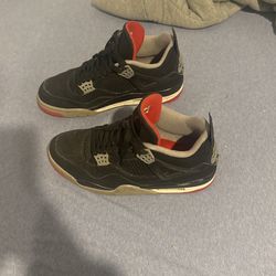 Jordan 4 Bred