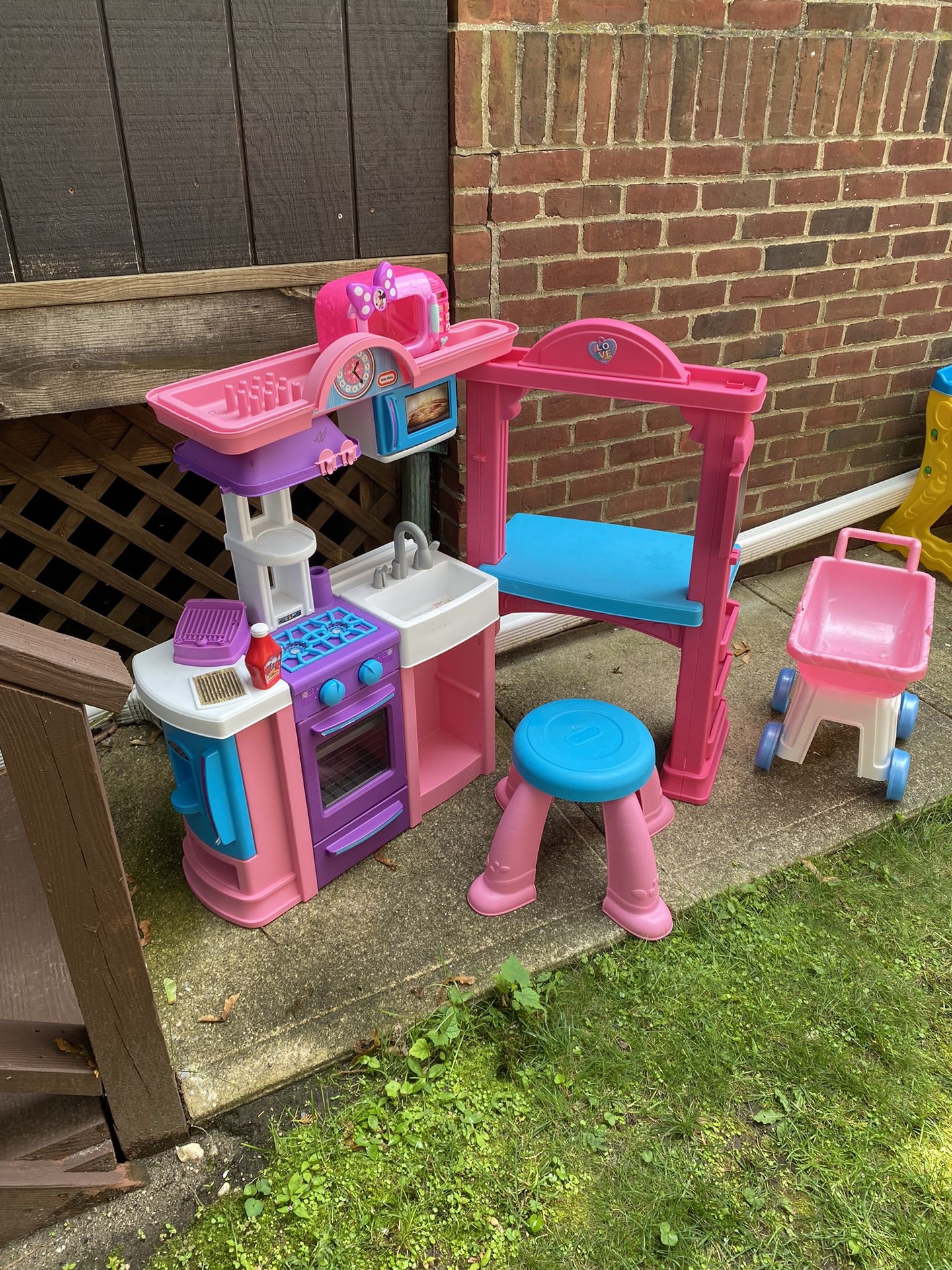 Little Tikes Kitchen Set W Microwave Rolling Cart Stool And Baby