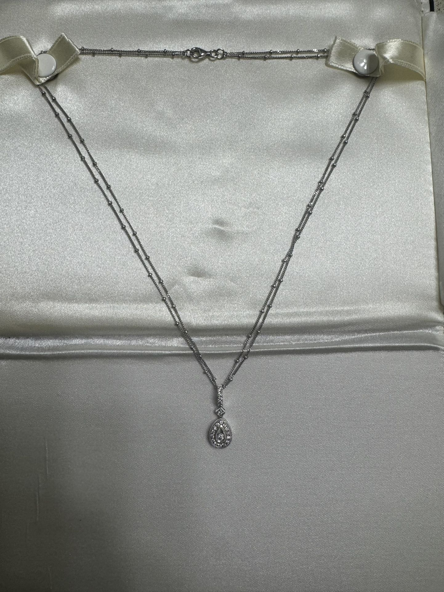 14k White Gold Necklace