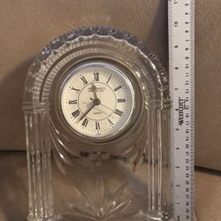 Desktop clock. 10x7