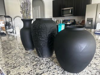 Set of 3 Matte Black Decorative Vases