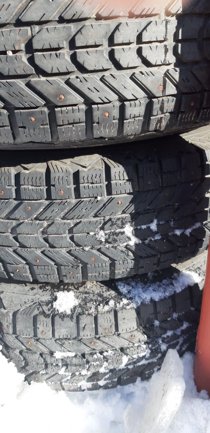 Set of tires for sale