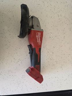 Milwaukee grinder