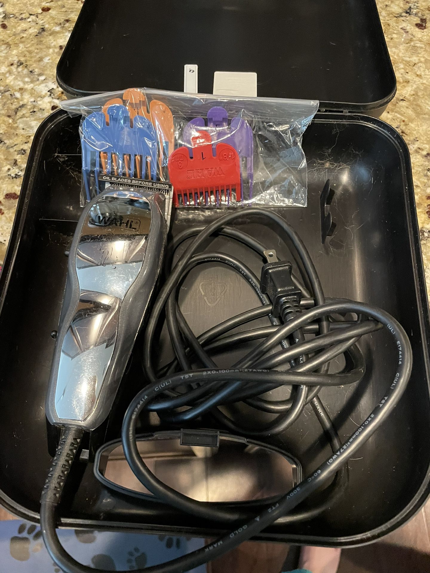 Wahl Pet Clippers And Cary Case 