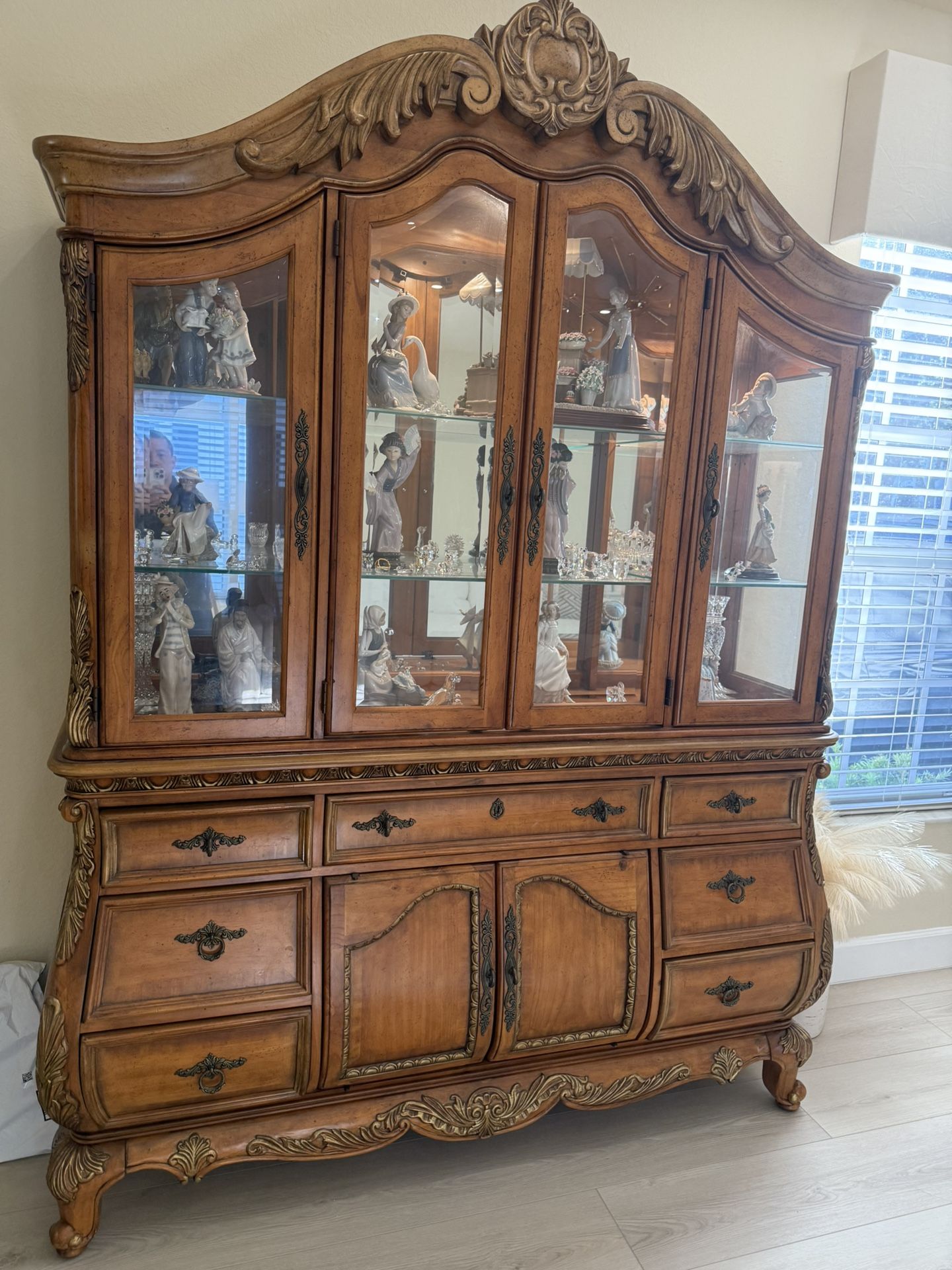China cabinet